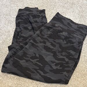 Athleta Black Camouflage Joggers